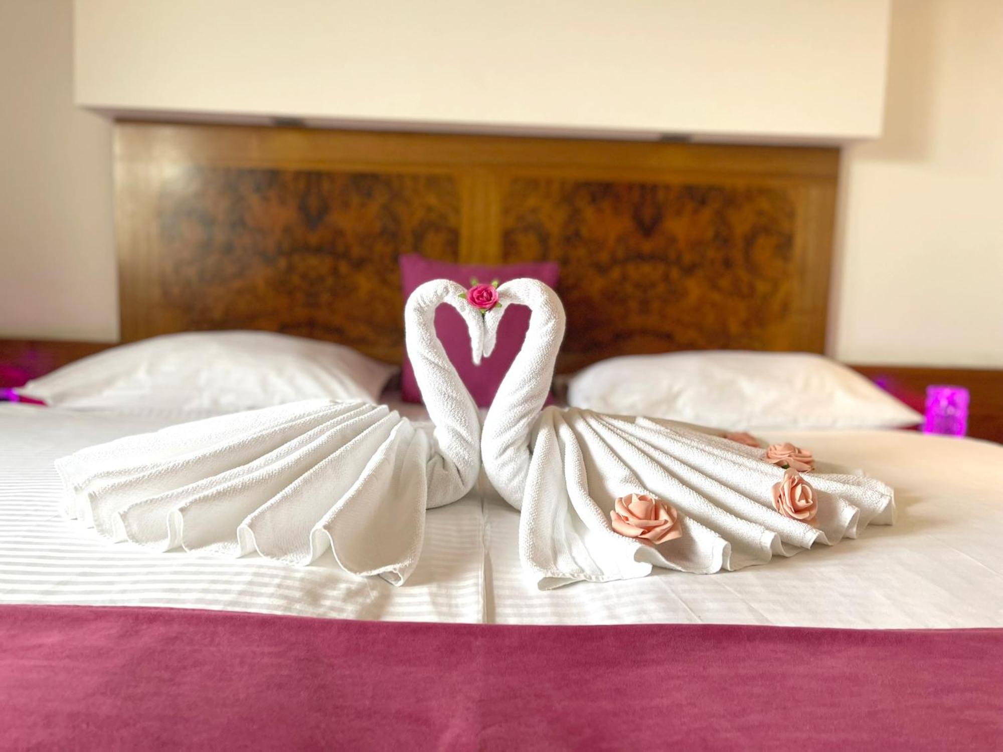 Hotel Exclusive Sarajevo Bagian luar foto