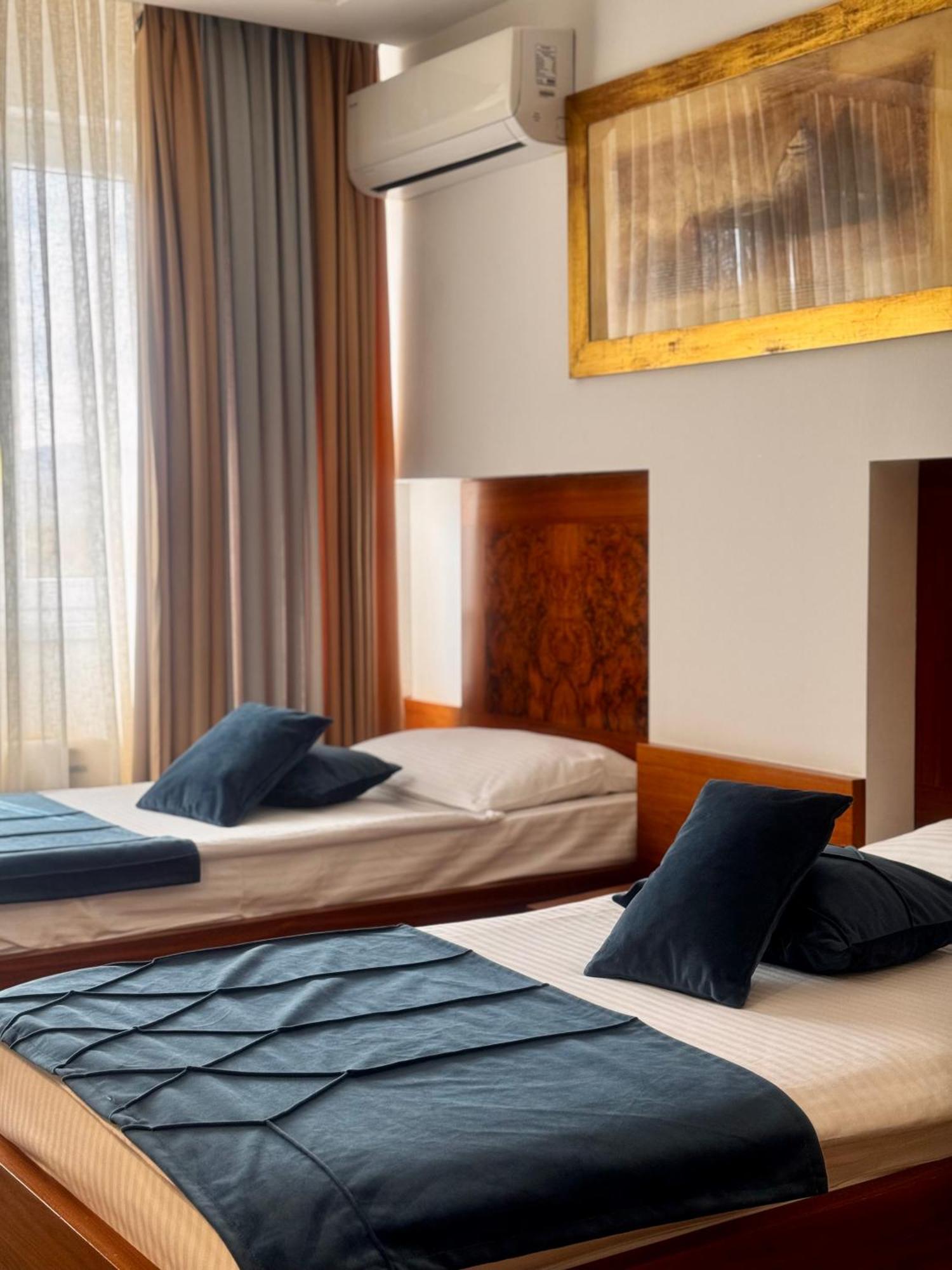Hotel Exclusive Sarajevo Bagian luar foto