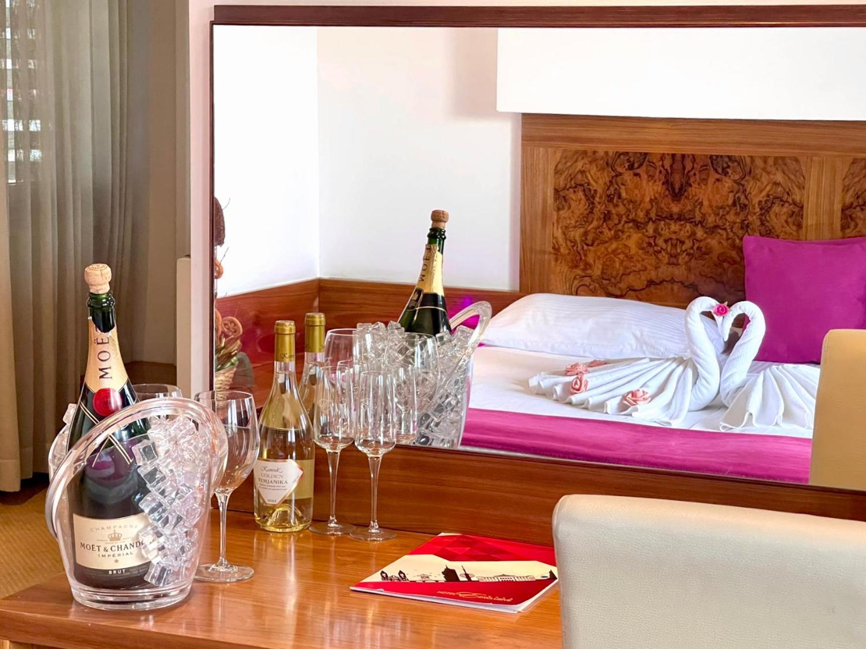 Hotel Exclusive Sarajevo Bagian luar foto
