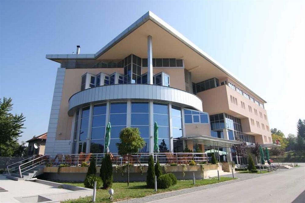 Hotel Exclusive Sarajevo Bagian luar foto