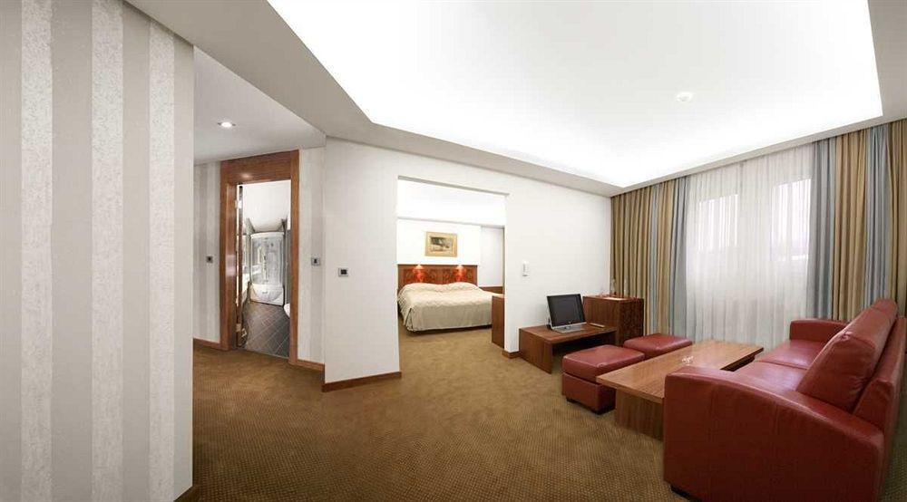 Hotel Exclusive Sarajevo Bagian luar foto